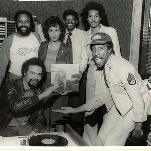 Meet your Posher, Kira